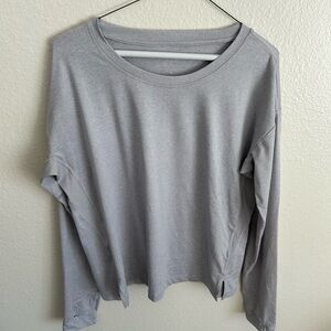 EUC Athleta size M uptempo long sleeve top